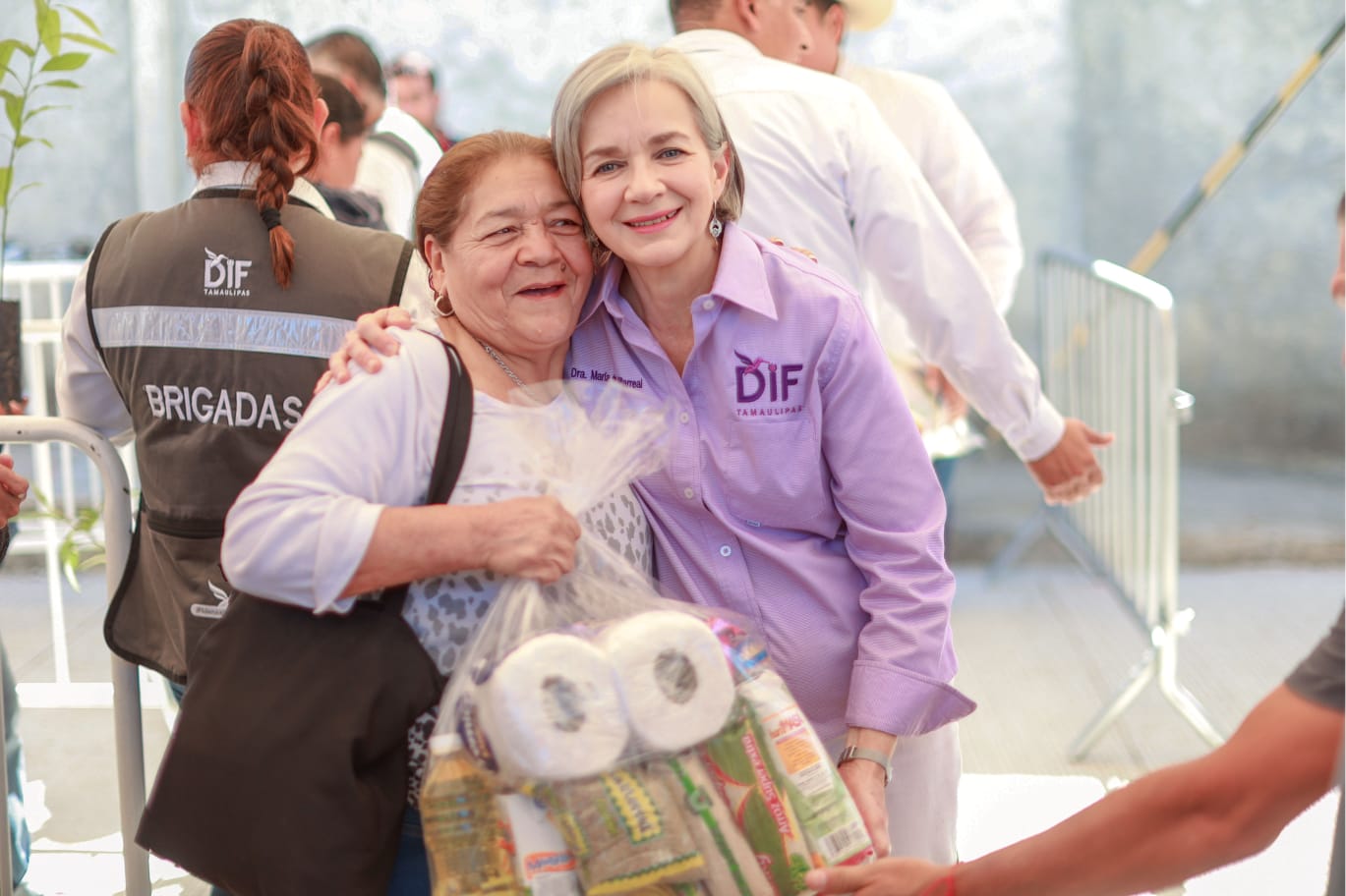 7570d6ef-8d1b-458b-be63-28a368d1f14b