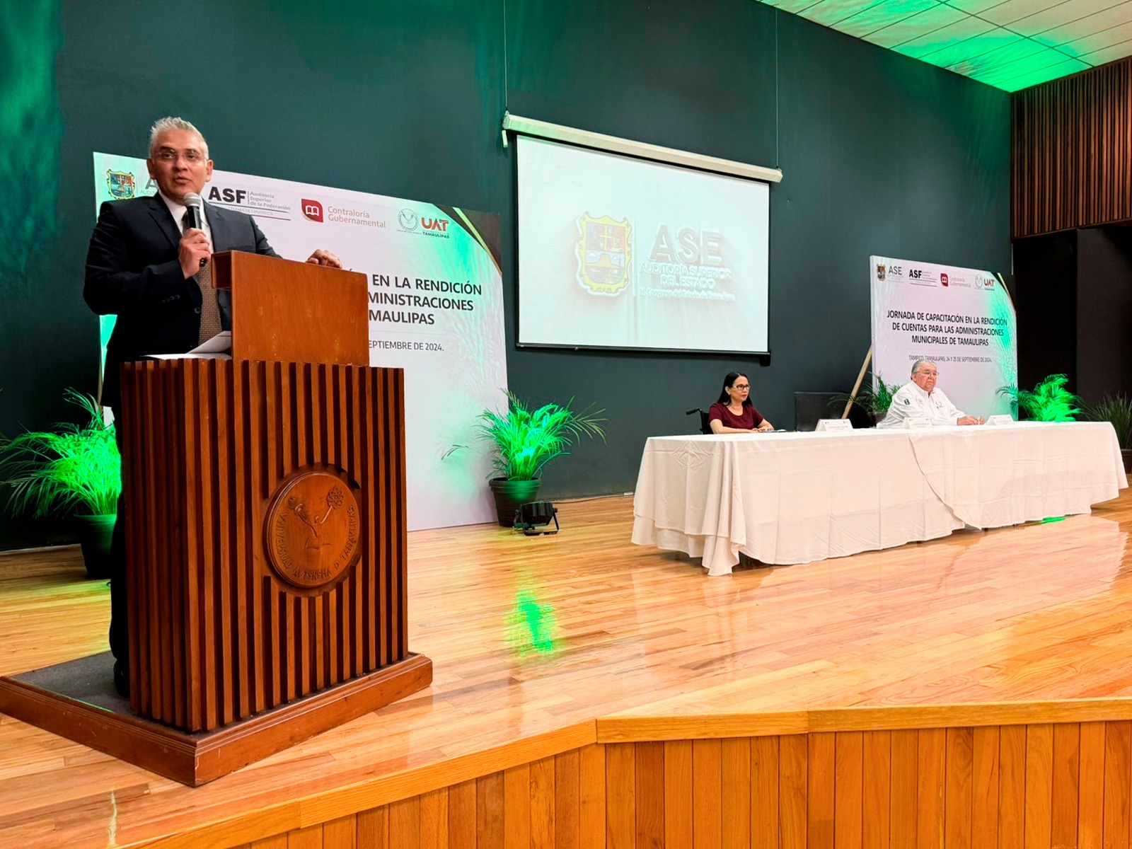 21908668-2535-4e77-b67c-82a6615a594c