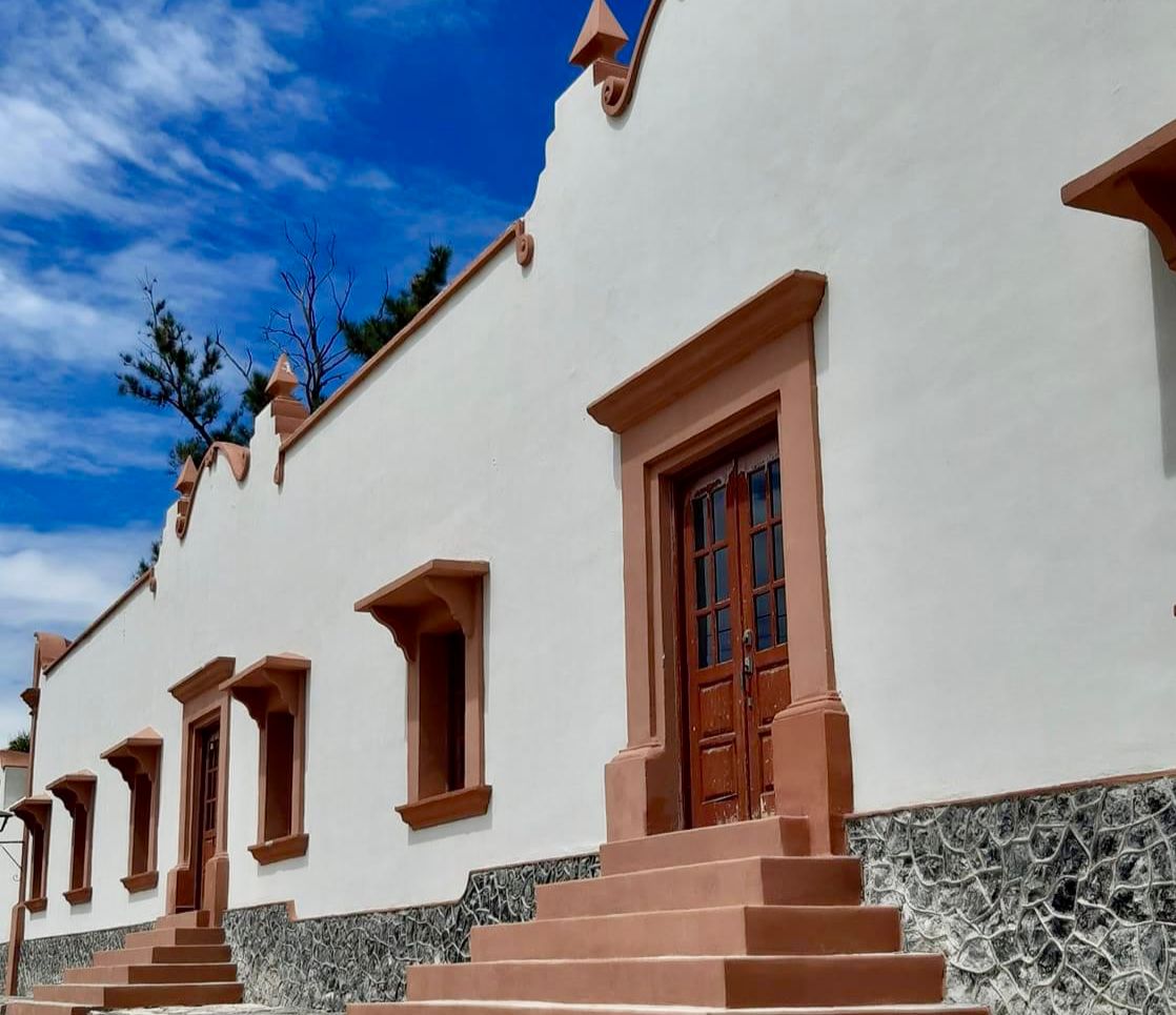 d49ee668-be90-4eb9-b777-0953c5a813e6