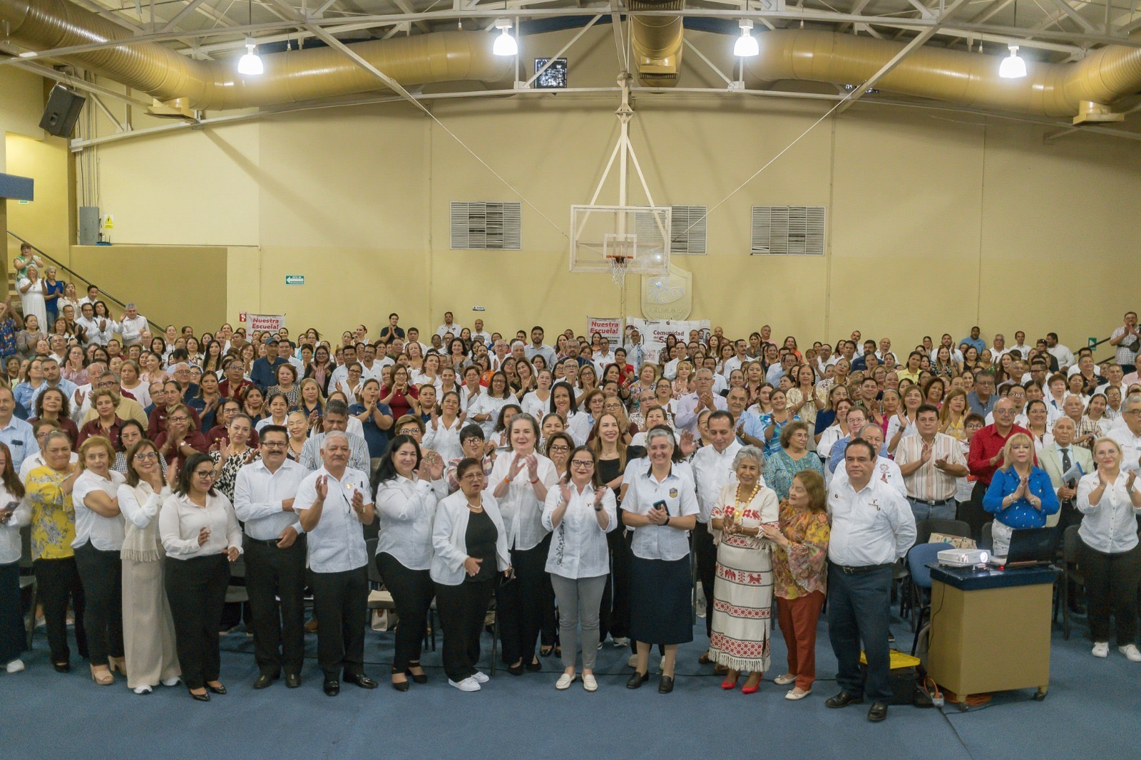 eef628c7-8d55-4387-a808-f5c0596b8ab0