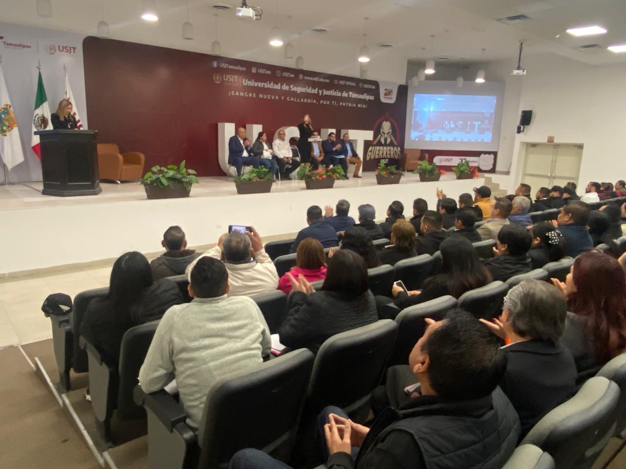 04127752-3ef1-4a16-9841-05177791e537